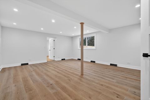 Tiny photo for 200 N Pine Street, Prospect Heights, IL 60070 (MLS # 12553473)