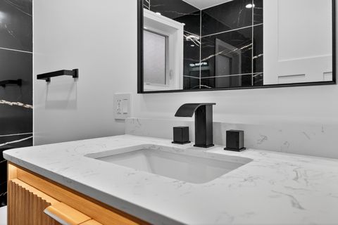 Tiny photo for 200 N Pine Street, Prospect Heights, IL 60070 (MLS # 12553473)