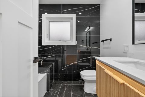 Tiny photo for 200 N Pine Street, Prospect Heights, IL 60070 (MLS # 12553473)