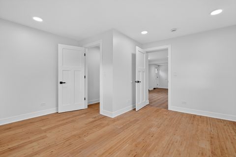 Tiny photo for 200 N Pine Street, Prospect Heights, IL 60070 (MLS # 12553473)