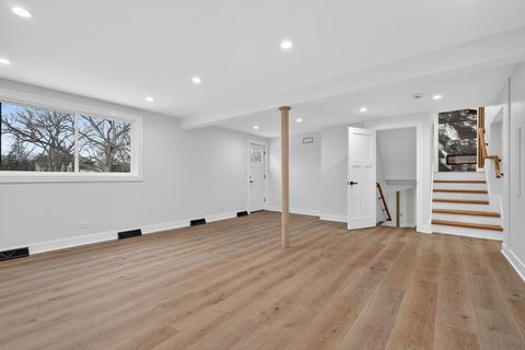 Tiny photo for 200 N Pine Street, Prospect Heights, IL 60070 (MLS # 12553473)