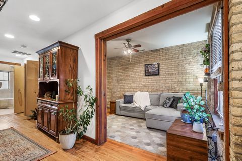 Tiny photo for 6449 N SEELEY Avenue #1, Chicago, IL 60645 (MLS # 12583382)