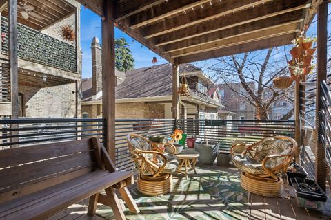 Tiny photo for 6449 N SEELEY Avenue #1, Chicago, IL 60645 (MLS # 12583382)