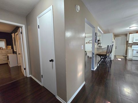 Tiny photo for 140 W Second Avenue, Clifton, IL 60927 (MLS # 12508626)