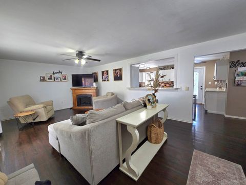 Tiny photo for 140 W Second Avenue, Clifton, IL 60927 (MLS # 12508626)