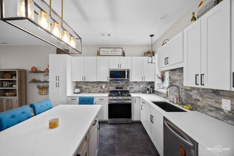 Tiny photo for 4351 S Greenwood Avenue #3N, Chicago, IL 60653 (MLS # 12486935)