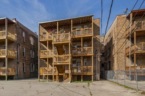 Tiny photo for 4351 S Greenwood Avenue #3N, Chicago, IL 60653 (MLS # 12486935)