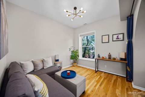 Tiny photo for 4351 S Greenwood Avenue #3N, Chicago, IL 60653 (MLS # 12486935)