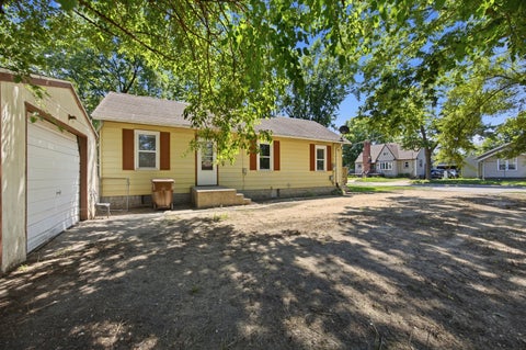 Tiny photo for 2930 Lapey Street, Rockford, IL 61109 (MLS # 12744239)