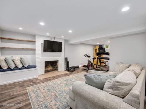 Tiny photo for 3913 Forest Avenue, Downers Grove, IL 60515 (MLS # 12671746)