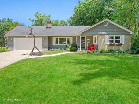 Photo of 3913 Forest Avenue, Downers Grove, IL 60515 (MLS # 12671746)