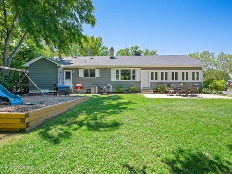 Tiny photo for 3913 Forest Avenue, Downers Grove, IL 60515 (MLS # 12671746)
