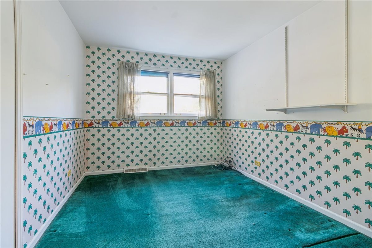 Lisle, Illinois 60532, United States, 4 Bedrooms Bedrooms, ,2 BathroomsBathrooms,Residential,Active,229596