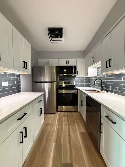 Tiny photo for 14970 Pulaski Road #5, Midlothian, IL 60445 (MLS # 12522521)