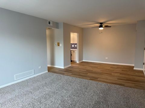 Tiny photo for 14970 Pulaski Road #5, Midlothian, IL 60445 (MLS # 12522521)