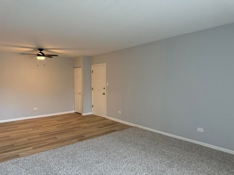 Tiny photo for 14970 Pulaski Road #5, Midlothian, IL 60445 (MLS # 12522521)