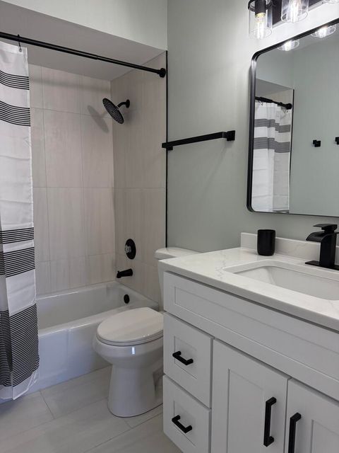 Tiny photo for 14970 Pulaski Road #5, Midlothian, IL 60445 (MLS # 12522521)