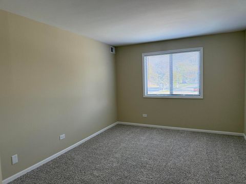 Tiny photo for 14970 Pulaski Road #5, Midlothian, IL 60445 (MLS # 12522521)