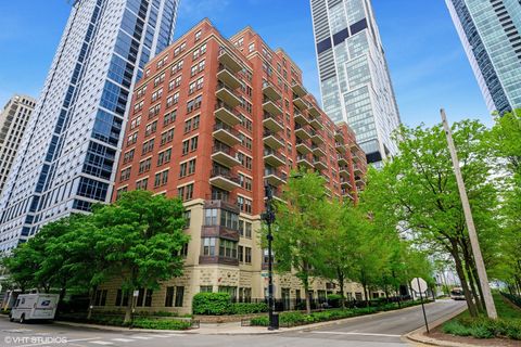 1250 S Indiana Avenue 701 Chicago IL 60605