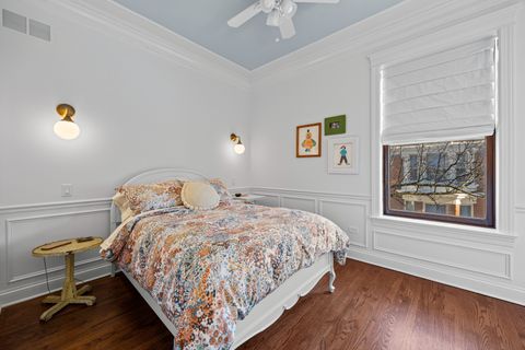 Tiny photo for 3818 N Alta Vista Terrace, Chicago, IL 60613 (MLS # 12555881)