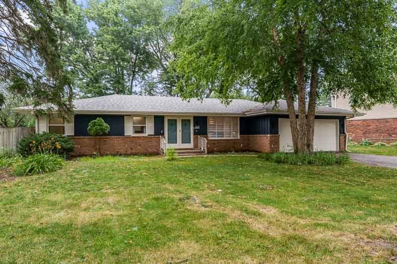 823 PINE VALLEY Drive