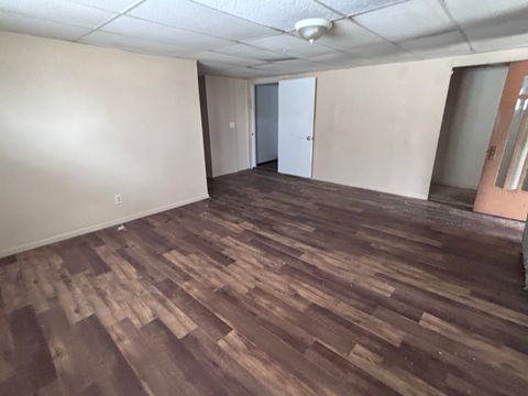 Tiny photo for 231 3rd Avenue, Clinton, IA 52732 (MLS # 12609282)