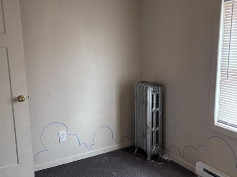 Tiny photo for 231 3rd Avenue, Clinton, IA 52732 (MLS # 12609282)