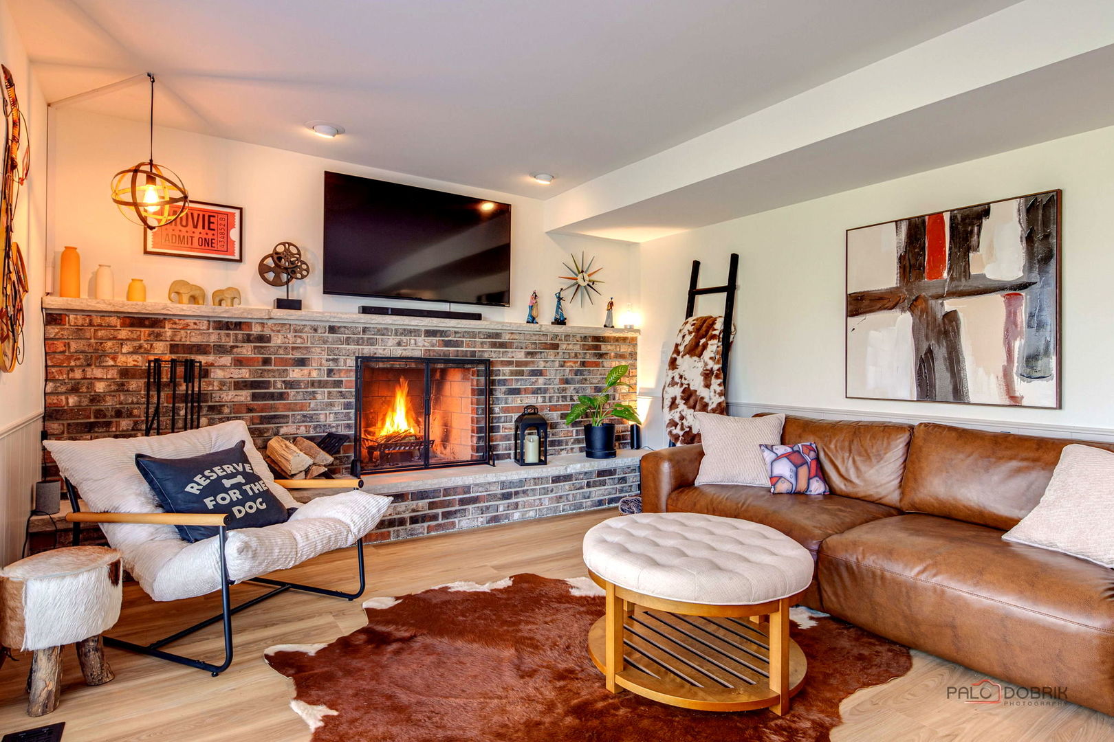 2042 S Goebbert Road