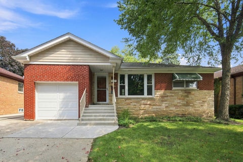 Photo of 7707 N nora Avenue, Niles, IL 60714 (MLS # 12751007)