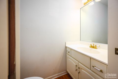 Tiny photo for 16W536 58th Street, Clarendon Hills, IL 60514 (MLS # 12598390)