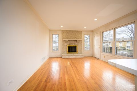 Tiny photo for 16W536 58th Street, Clarendon Hills, IL 60514 (MLS # 12598390)