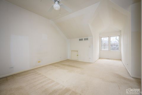 Tiny photo for 16W536 58th Street, Clarendon Hills, IL 60514 (MLS # 12598390)