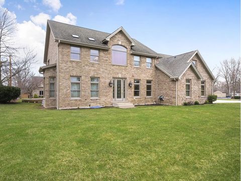 115 E Woodlawn Road New Lenox IL 60451