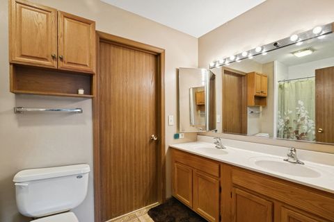 Tiny photo for 1304 Pelican Court, Zion, IL 60099 (MLS # 12486401)