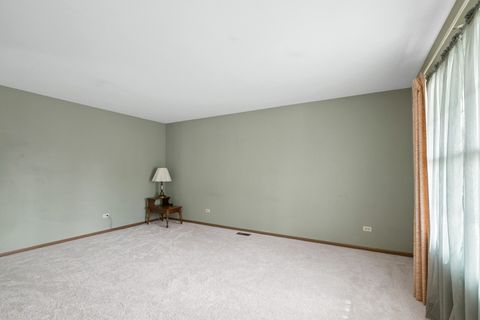 Tiny photo for 1304 Pelican Court, Zion, IL 60099 (MLS # 12486401)