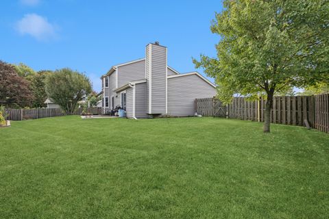 Tiny photo for 1304 Pelican Court, Zion, IL 60099 (MLS # 12486401)