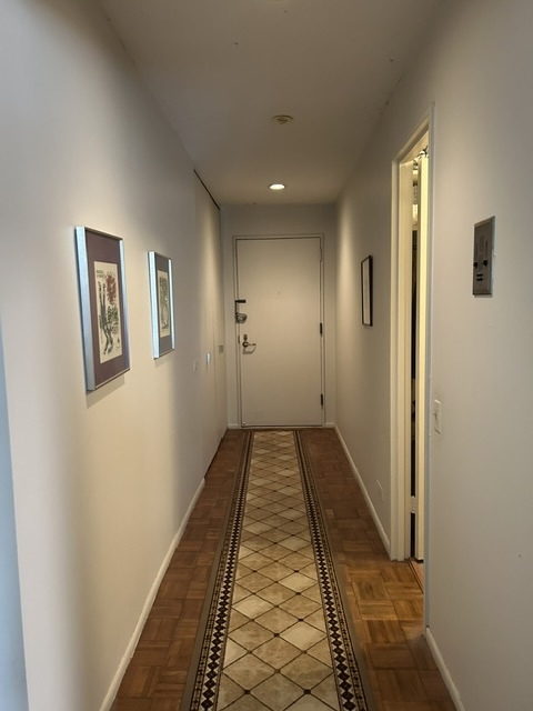 260 E chestnut Street 1106