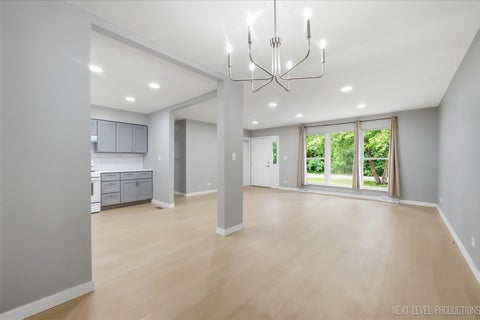 Tiny photo for 557 Willard Avenue, Elgin, IL 60120 (MLS # 12763820)