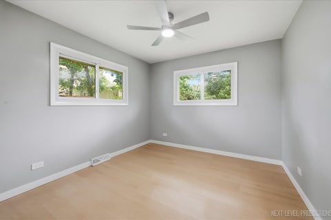 Tiny photo for 557 Willard Avenue, Elgin, IL 60120 (MLS # 12763820)