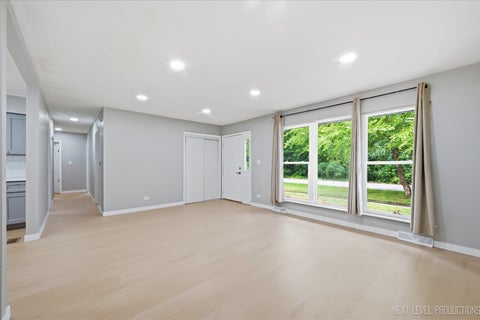 Tiny photo for 557 Willard Avenue, Elgin, IL 60120 (MLS # 12763820)