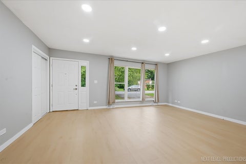Tiny photo for 557 Willard Avenue, Elgin, IL 60120 (MLS # 12763820)