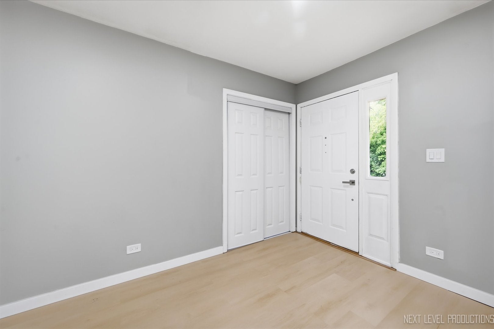 557 Willard Avenue