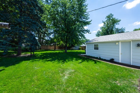Tiny photo for 3419 Wakonda Drive, Bettendorf, IA 52722 (MLS # 12711884)