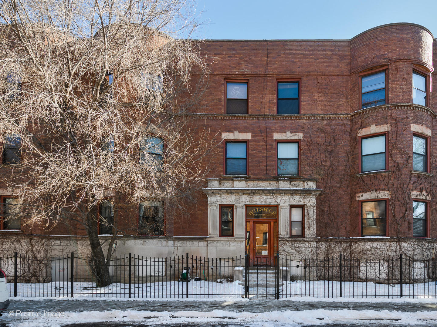 3837 N Wilton Avenue 3