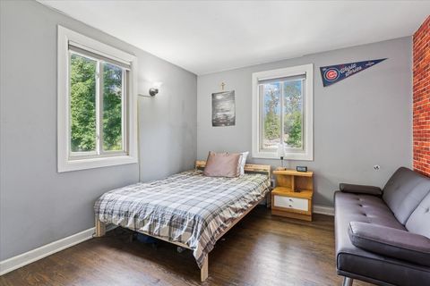 Tiny photo for 430 S Dryden Place, Arlington Heights, IL 60005 (MLS # 12482040)