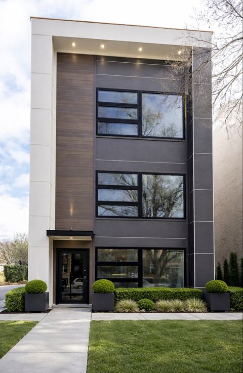 Photo of 5643 S Prairie Avenue, Chicago, IL 60637 (MLS # 12650574)