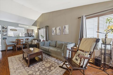 Tiny photo for 2468 Roxbury Lane, Montgomery, IL 60538 (MLS # 12591972)