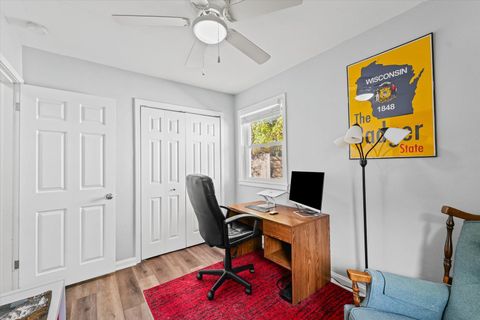 Tiny photo for 602 E Washington Street, Urbana, IL 61801 (MLS # 12510180)