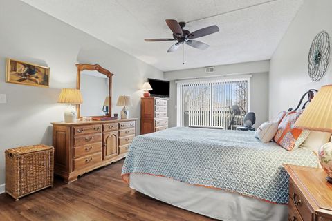 Tiny photo for 1423 Woodbridge Road #1E, Joliet, IL 60436 (MLS # 12571965)