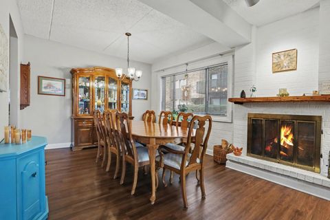 Tiny photo for 1423 Woodbridge Road #1E, Joliet, IL 60436 (MLS # 12571965)